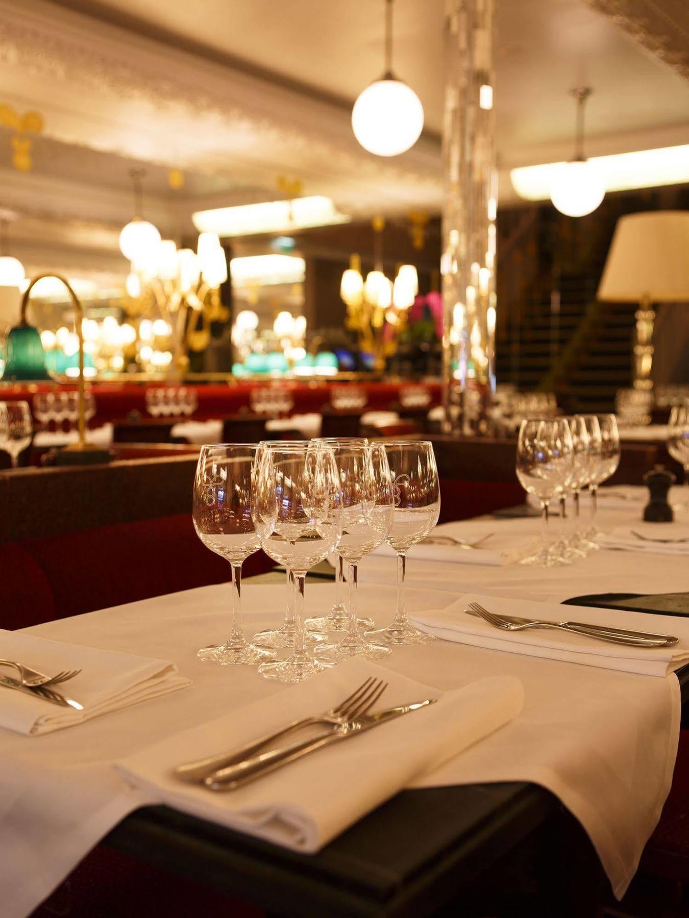 Hotel Thoumieux Paris Eksteriør billede